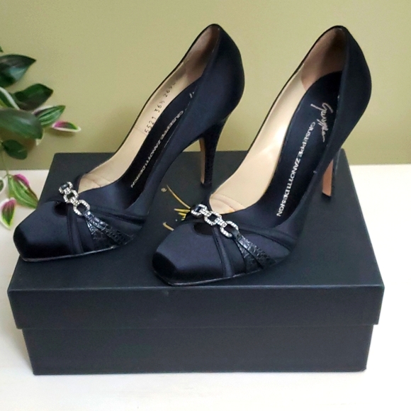 Giuseppi Zanotti | Black Satin Pumps with Leather and Crystal Detail, Sz… - Picture 1 of 11
